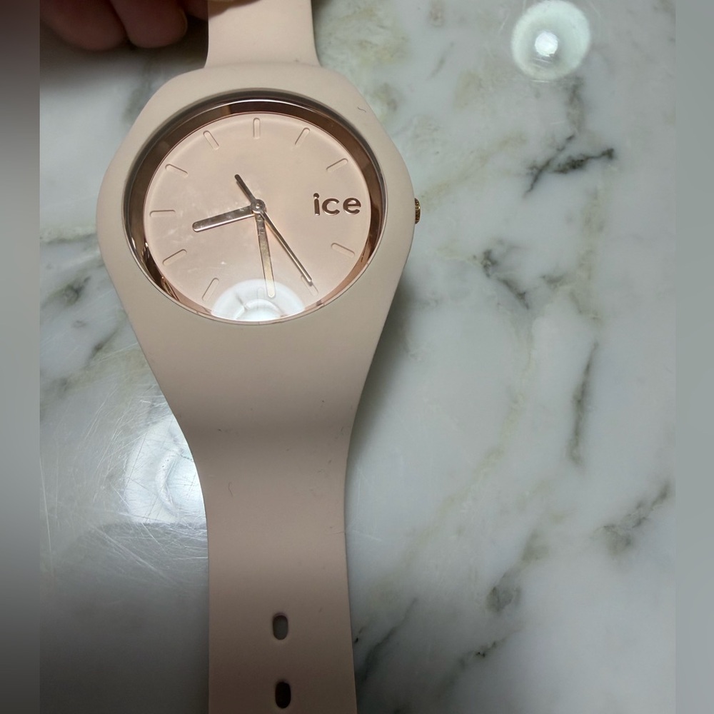 Ice Women's Pink Blush Silicone Watch